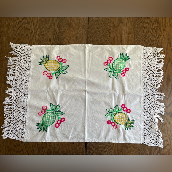 handmade Other - Pineapples Embroidered Cloth Napkin Tortilla Warmer Servilleta